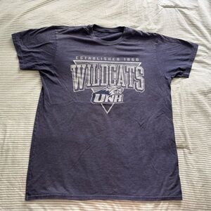 UNH Wildcats Graphic T-Shirt